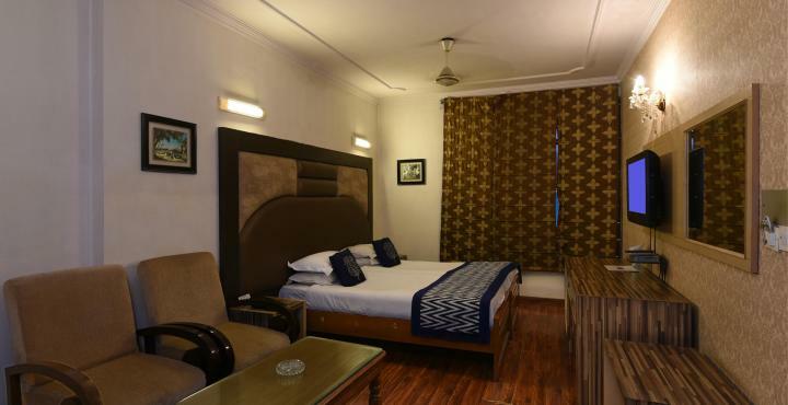 Golden Leaf Hotel New Delhi Exterior foto